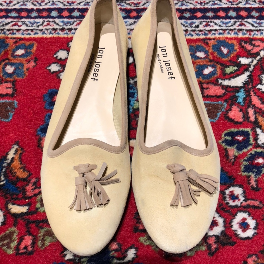 Jon Josef caramel Tassle Flat